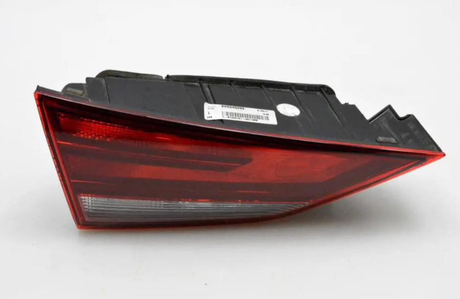 13C1879U Lampa tył lewa AUDI A3 (8V) 06.12-07.16 13C1879U