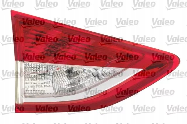 LAMPA TYLNA KUGA, 01.13- 32X1881V