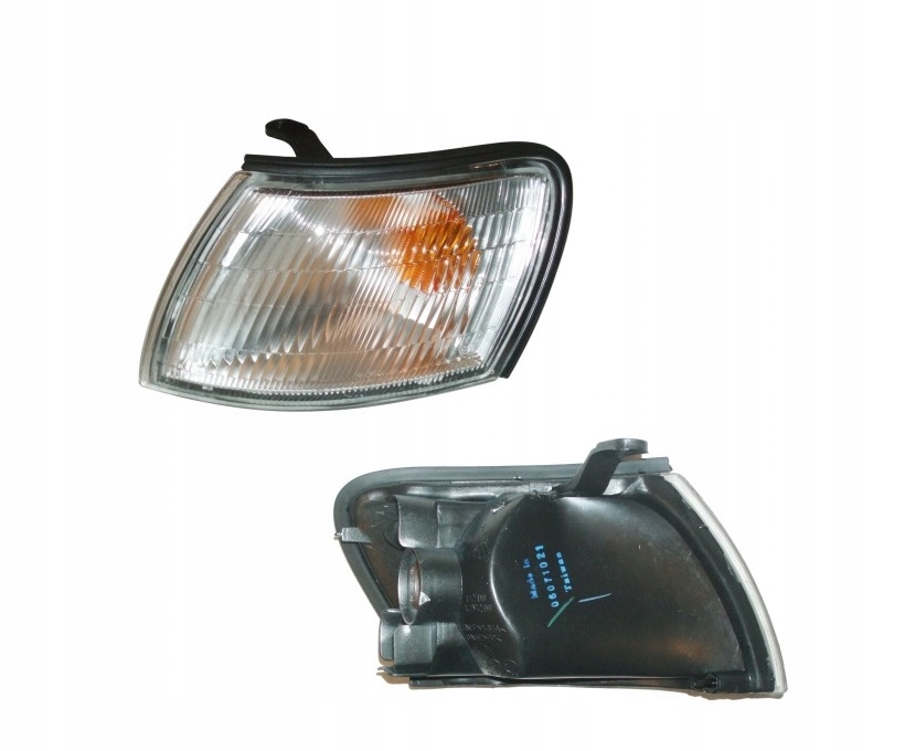 8122191E MIGACZ PRZEDNI TOYOTA CARINA E, 92- 8122191E