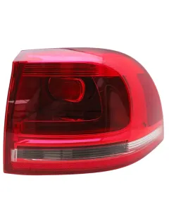 Lampa tył prawa  VOLKSWAGEN TOUAREG (7P5) 04.10-07.14 958288-V
